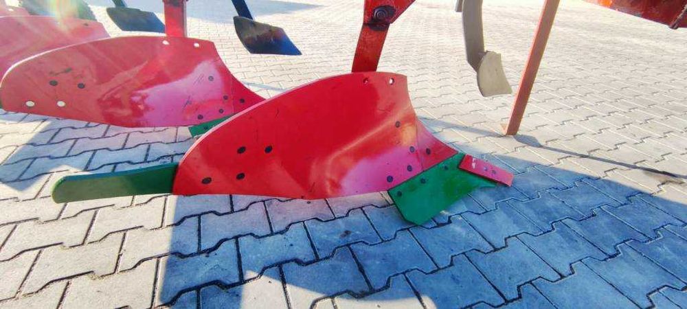 Kverneland  4 skibowy  ( lemken kuhn rabewark ) SUPER STAN