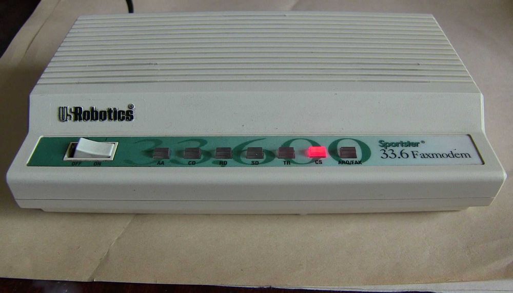U.S.Robotics Sportster 33.6 Faxmodem Модем. Раритет легенда
