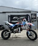 MRF 140 RC-Z pit bike