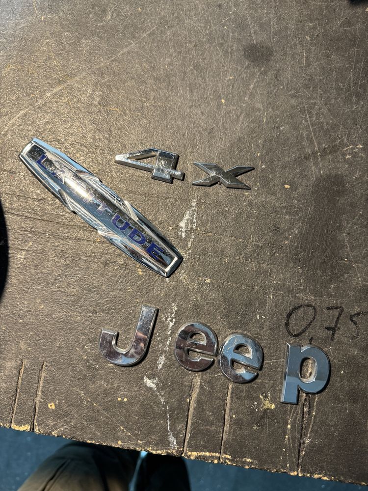 Запчасті Jeep Compass 2017 протитуманка