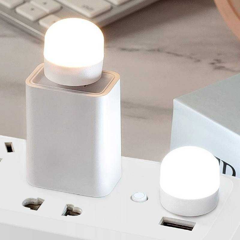 Mini Lampka Nocna USB