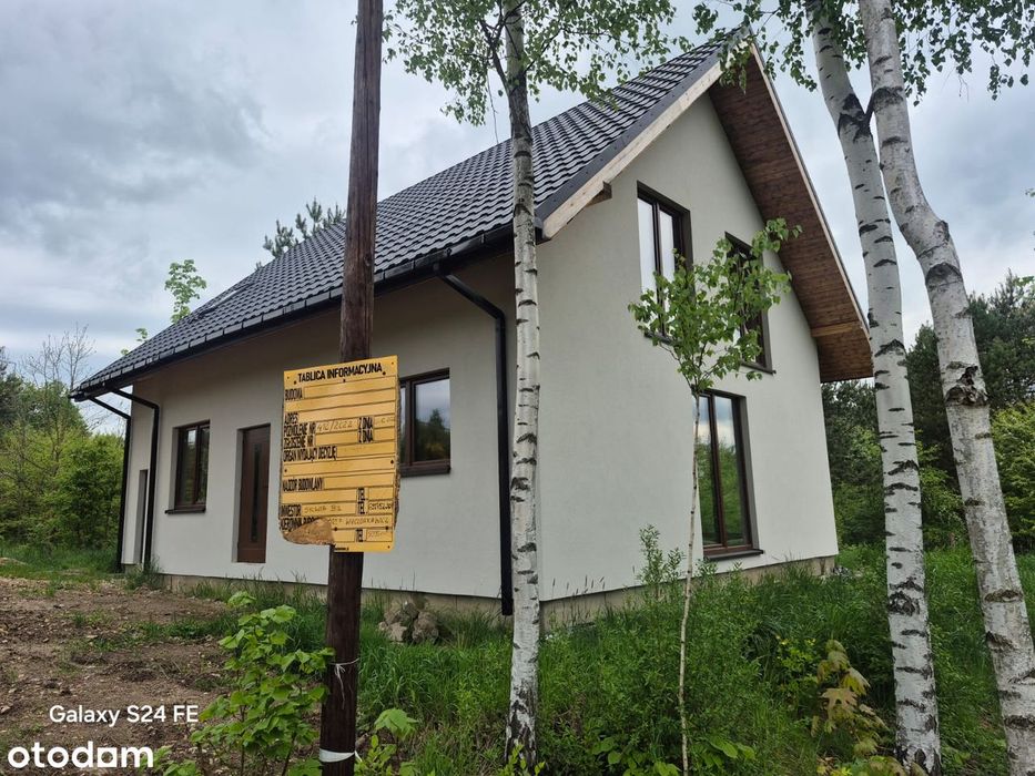 Dom wśród zieleni z dużą działką , prywatność