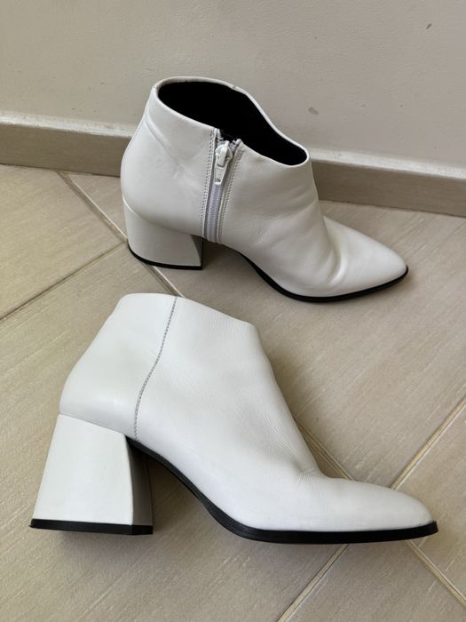 Продам шкіряні черевики Vero Moda