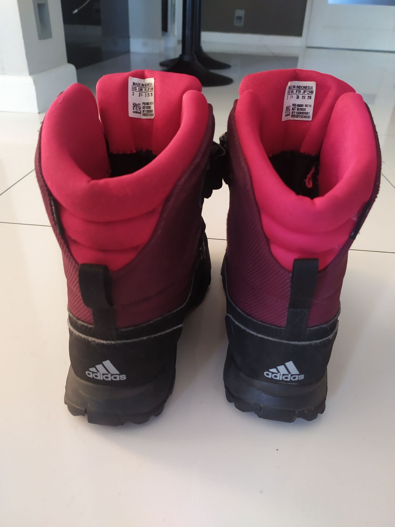 Buty dziecięce Adidas clima proof 35