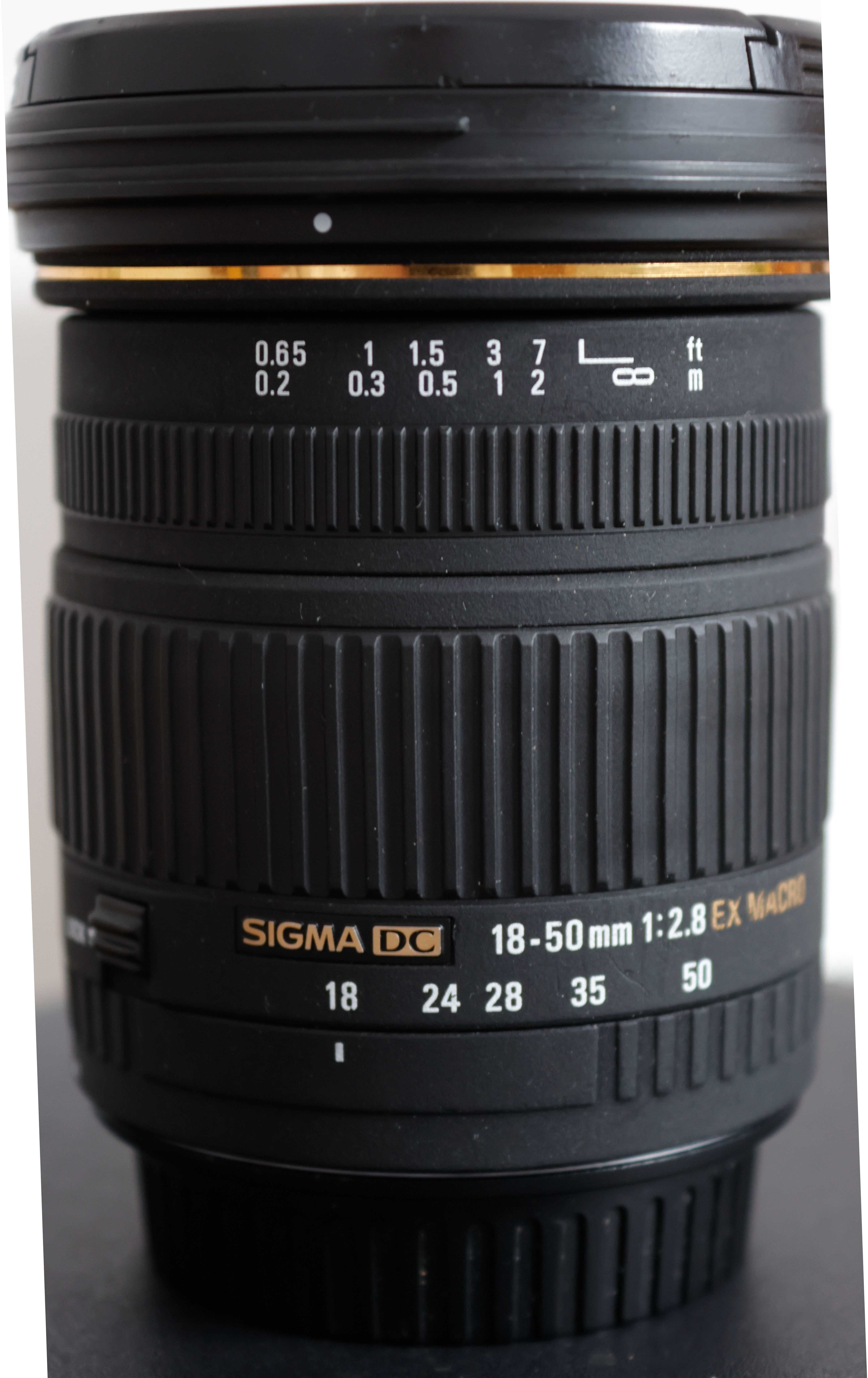 Sigma DC 18-50mm f/2.8 EX Macro Canon EF-S (APS-C) b.d. zachowany