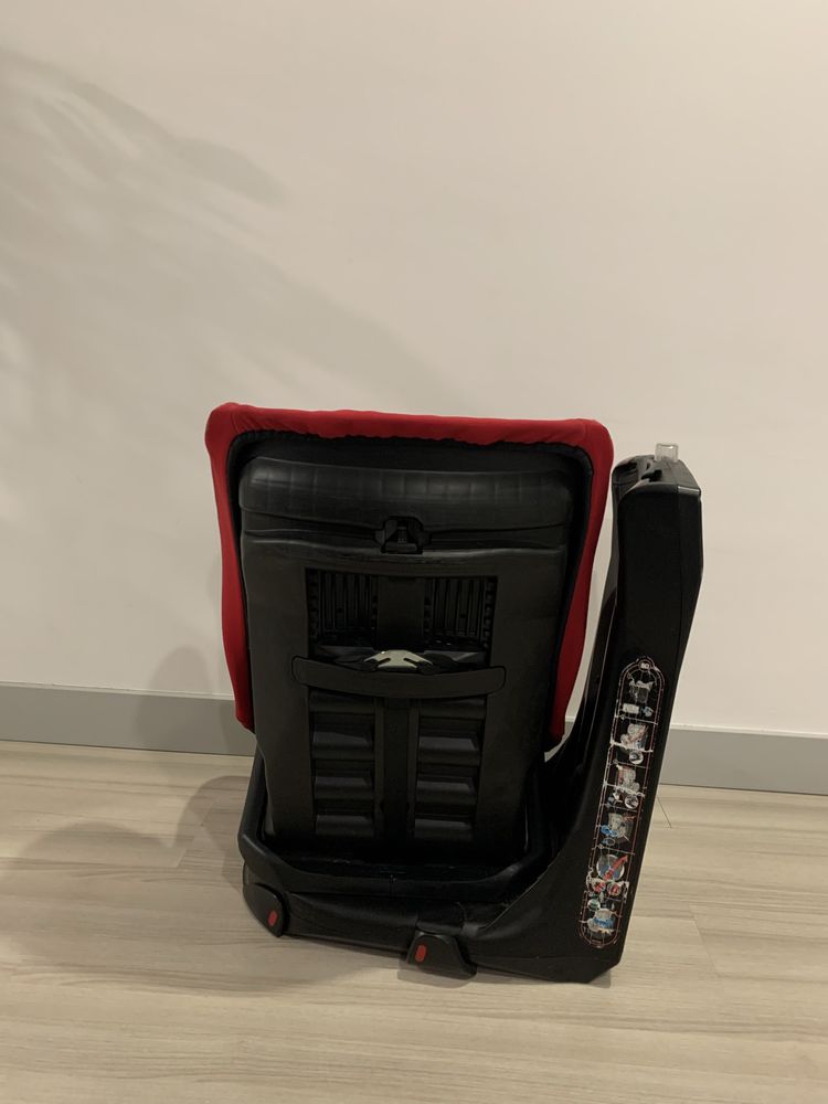 Cadeira Auto Bebeconfort Axiss (9 a 18Kg)