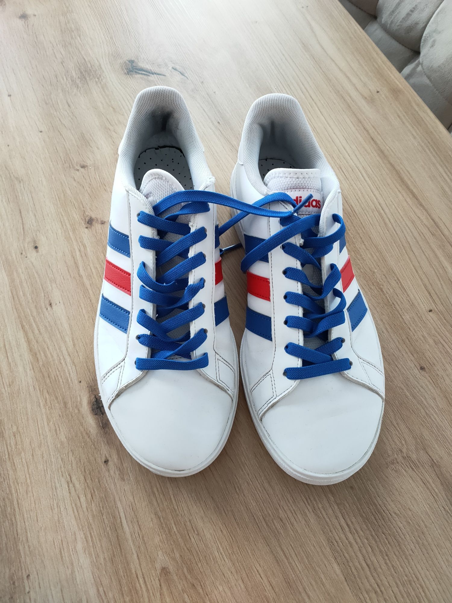 Buty młodzieżowe adidas r.40 2/3