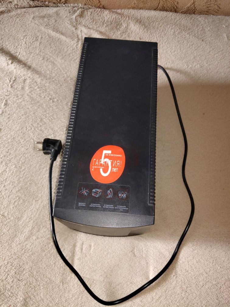 ИБП PowerCom Raptor RPT-2000AP Schuko