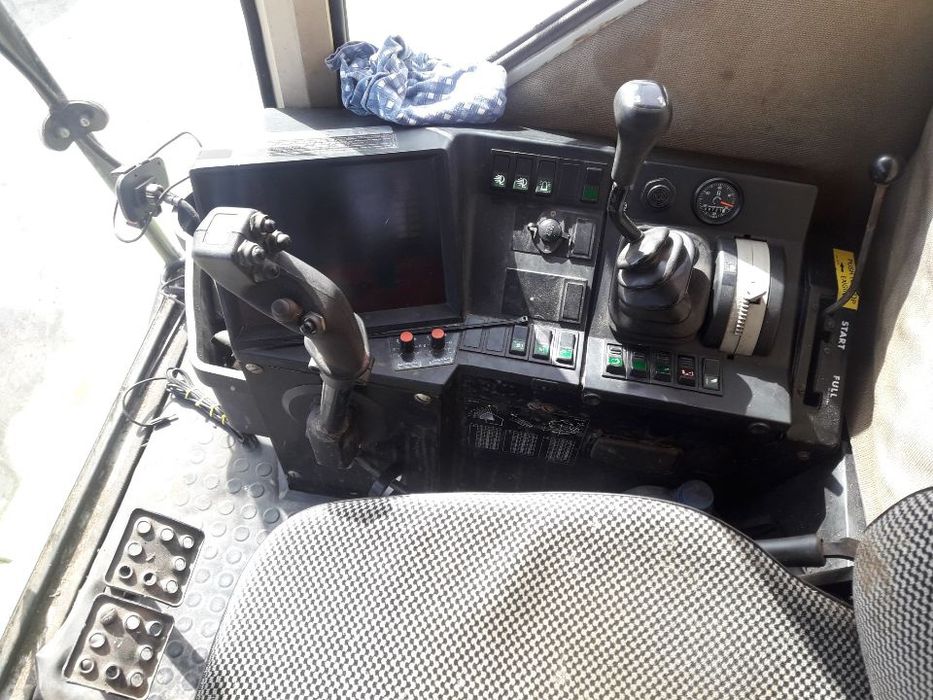 Sprzedam kombajn zbożowy Claas dominator 108 sl