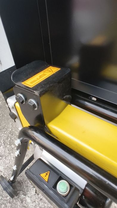 Дровокол електричний колун дров Кентавр ДК 15520мк електричний колун