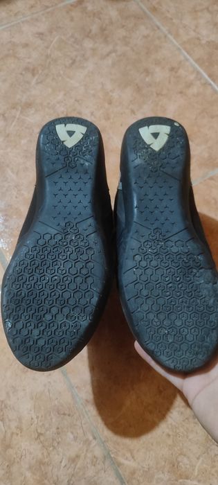 Sapatilhas mota revit como novas