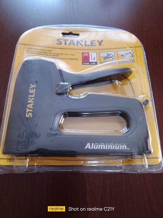 Taker zszywacz Stanley +opakowanie zszywek 5000 szt.