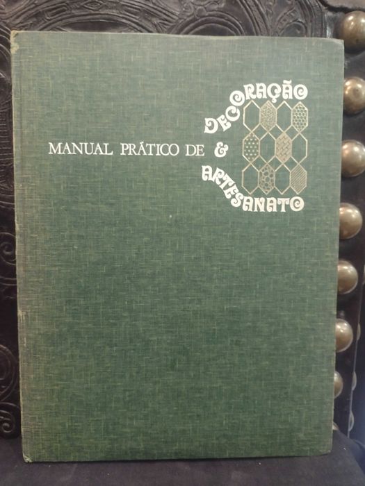 Manual Prático de Decoração e Artesanato