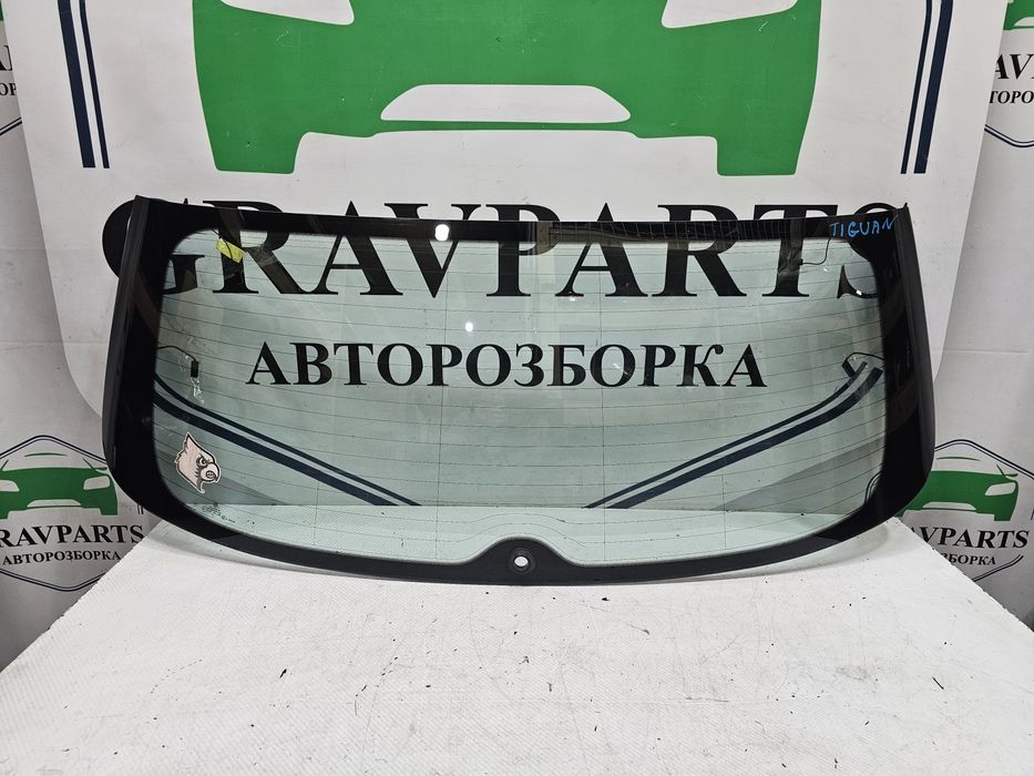 Скло Шкло Стекло VW Tiguan 1 Тигуан 2008-2016 5N0845051А Ляда Tiguan