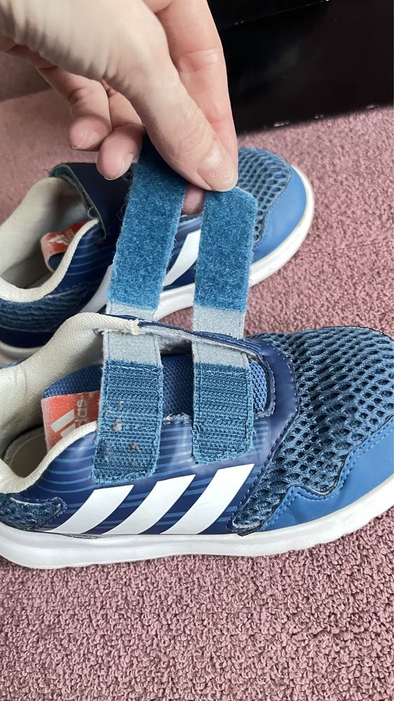 Кросівки adidas для двійні