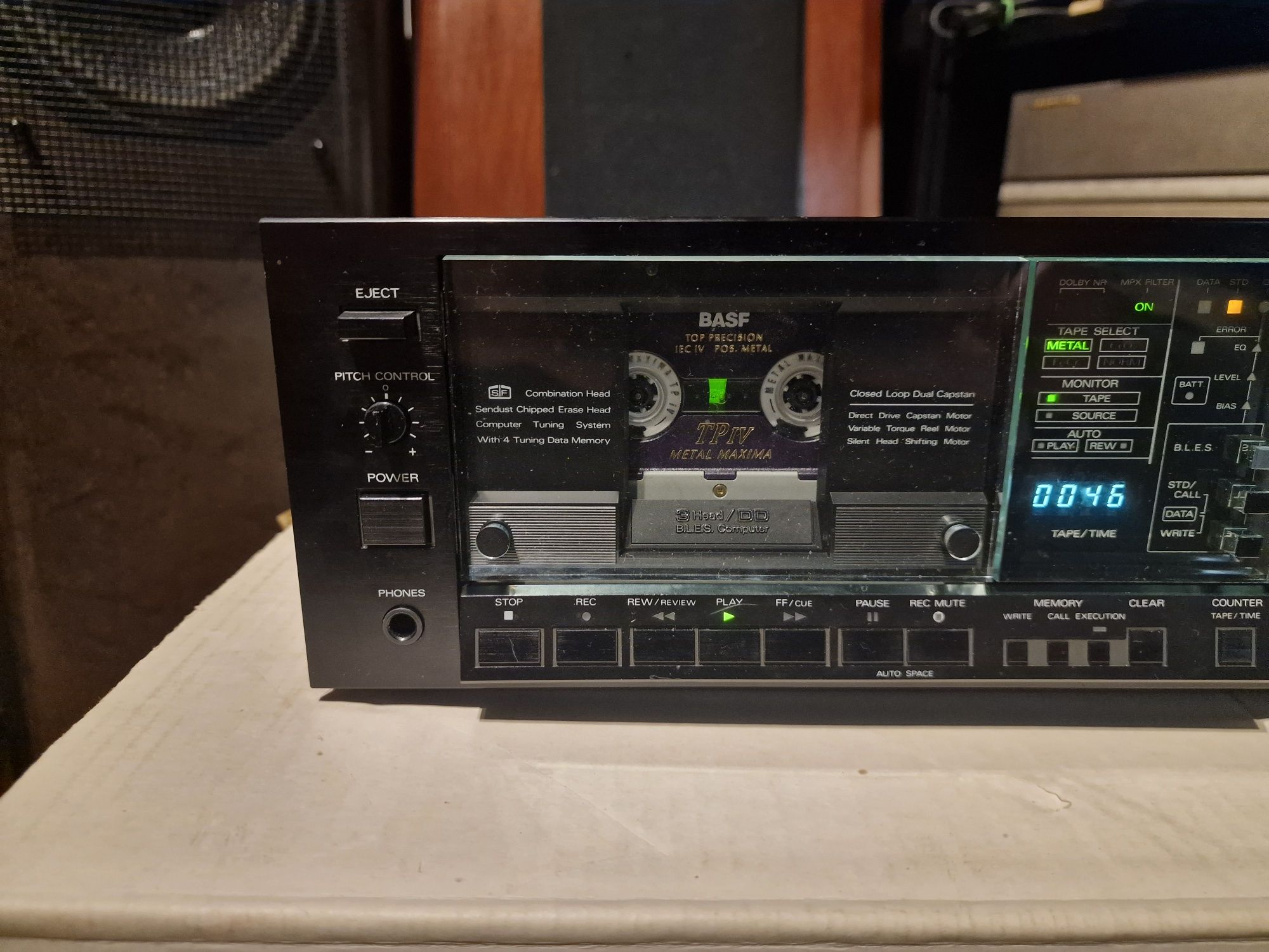 Alpine AL90 vs luxman k05
