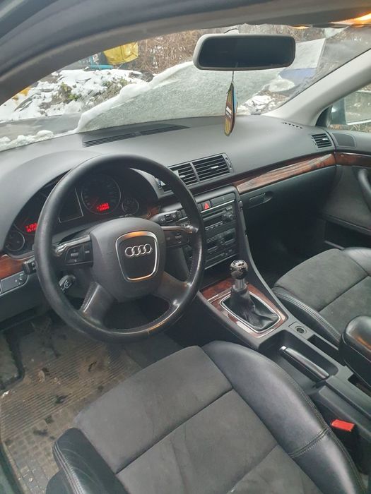 Audi A4 B7 2.0 Tdi Alcantara S-Line bi-xenon. po lekkiej kolozji