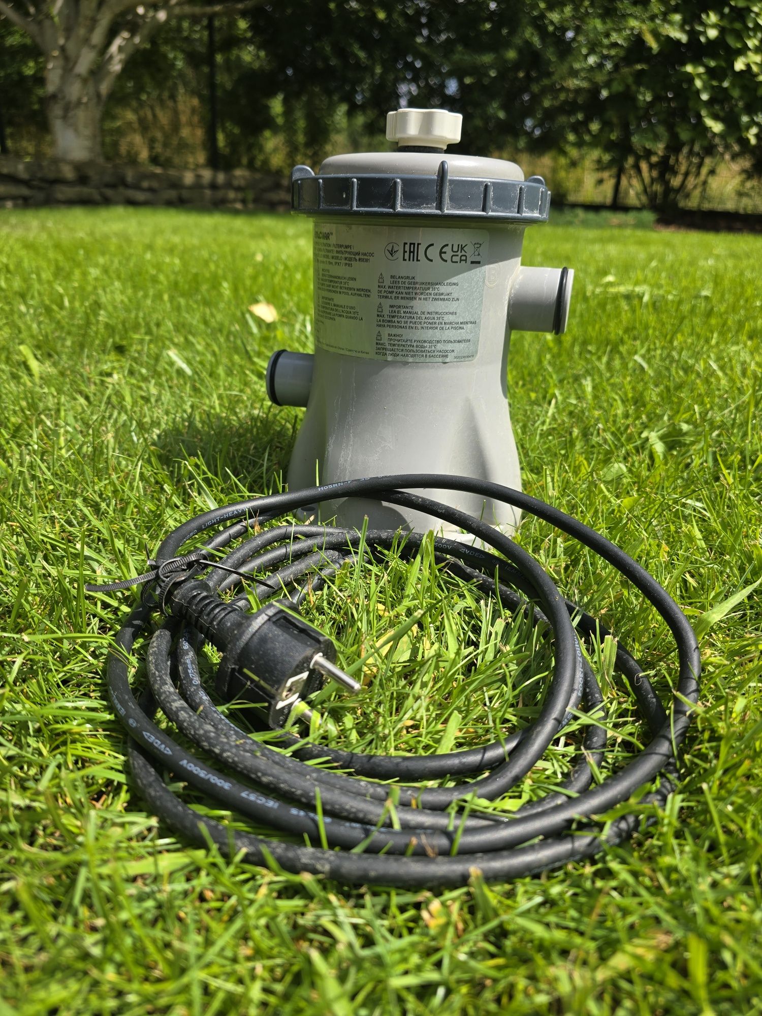 Pompa filtrującą do basenu Bestway 230v