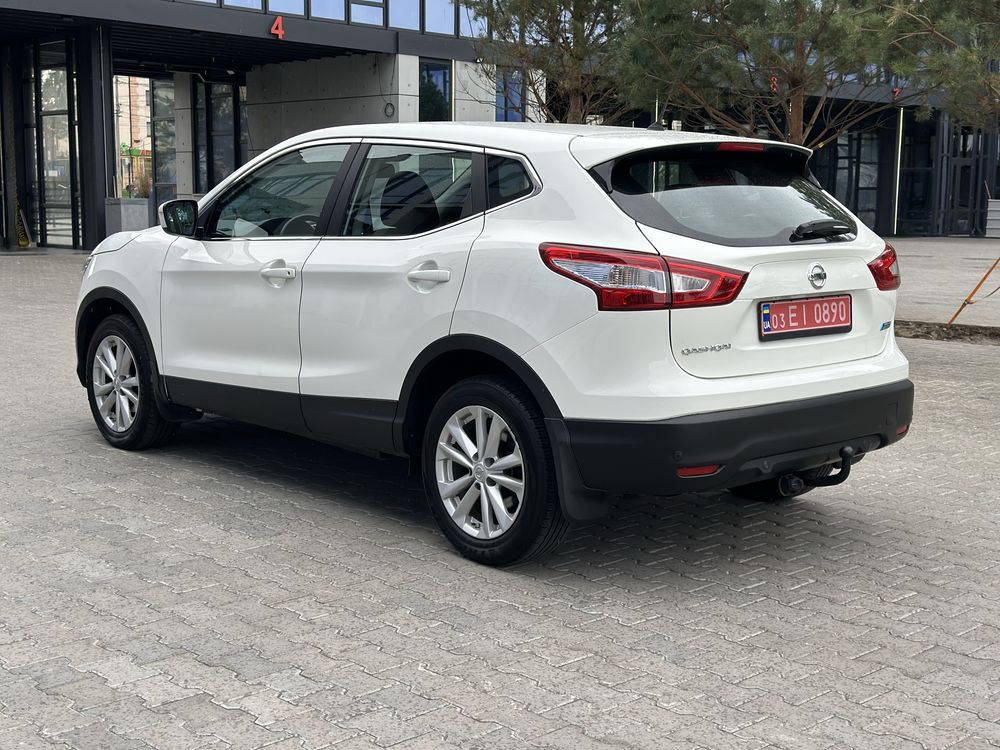 Nissan Qashqai 2014 рік, 1.6 дизель, Автомат