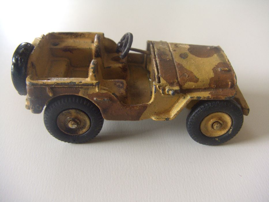 Miniatura Dinky Toys