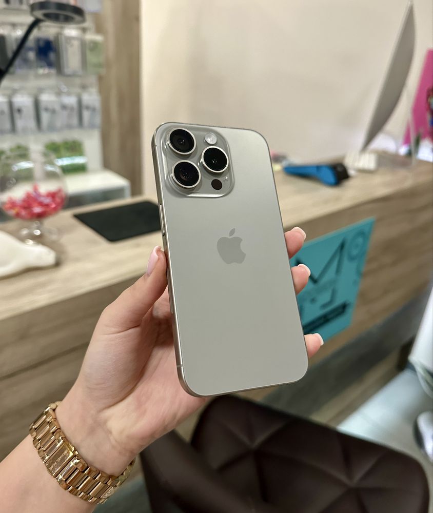 Iphone 15 Pro 256 Gb Natural Titanium Розстрочка Обмін Магазин Скло