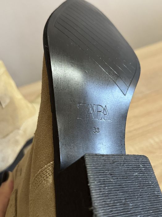 Замшеві ковбойки Zara