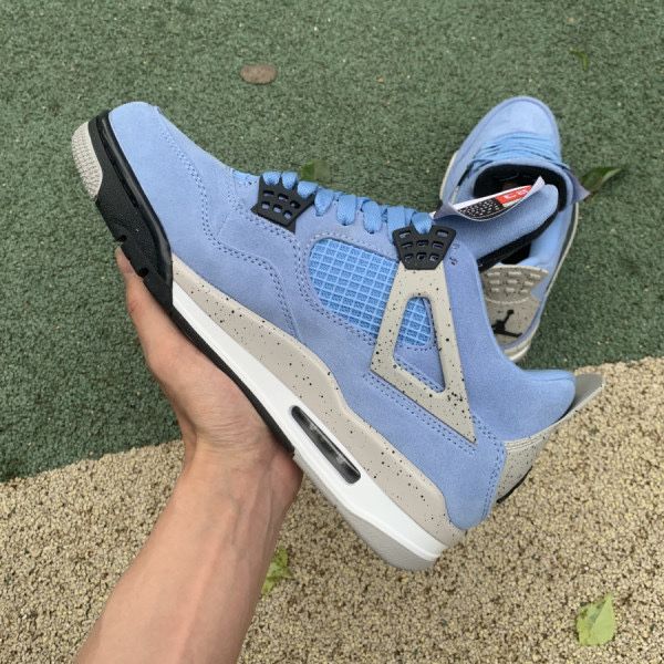 Кроссовки Nike Air Jordan 4 Retro University Blue Джорданы голубые AJ4