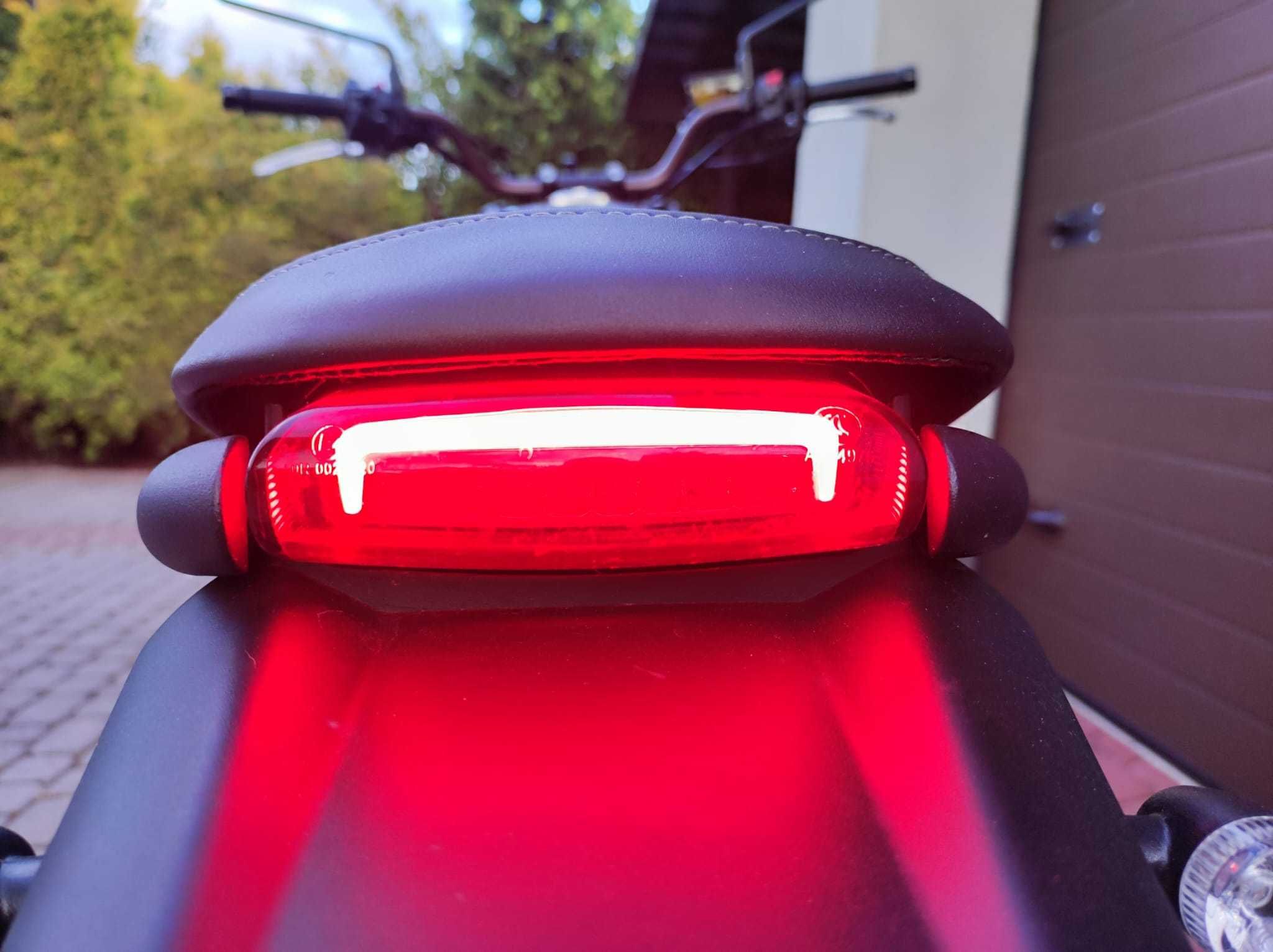 Brixton Crossfire 500 X ( honda cb suzuki gs kawasaki er )