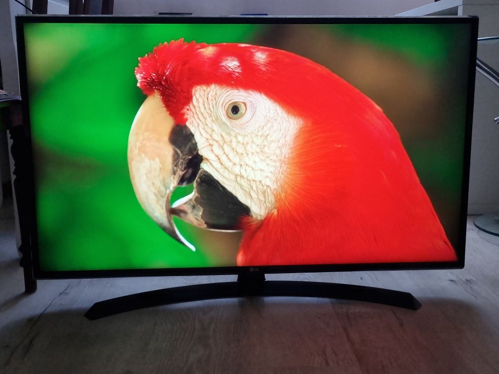 Telewizor lg 43 cale 4K WiFi smart tv dekoder Hevc dostawa