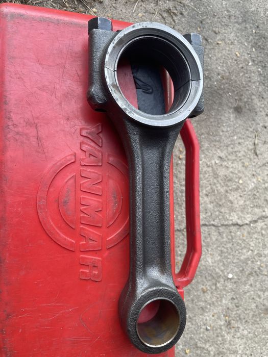 Korbowód Yanmar ysm yse ysb 8g itd 8 koni