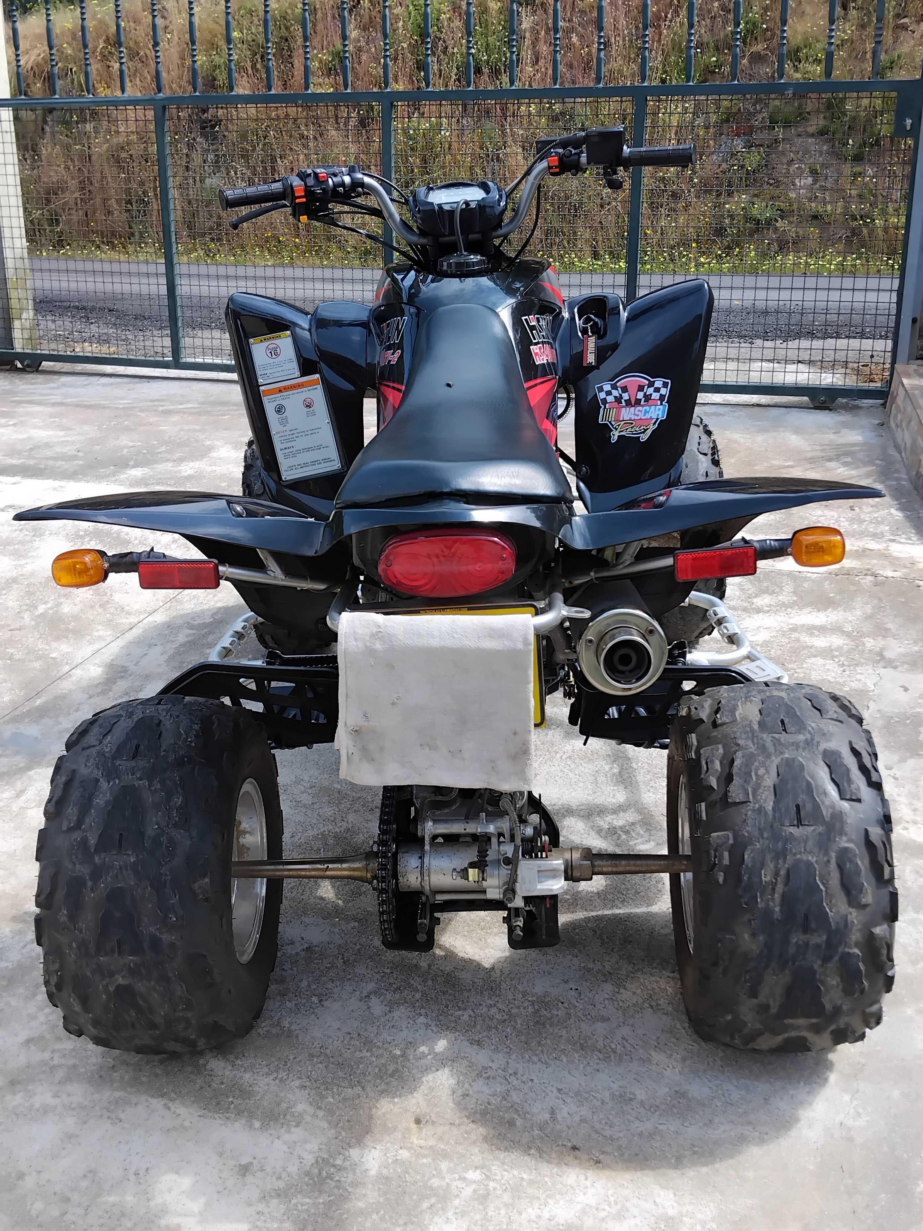 Moto Quatro 400 HSUN
