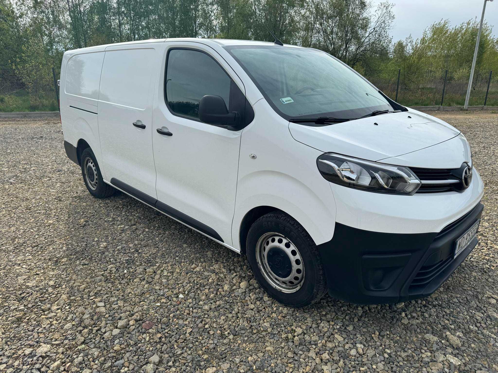 Wynajem z opcją wykupu Toyota Proace Long Dostawczy