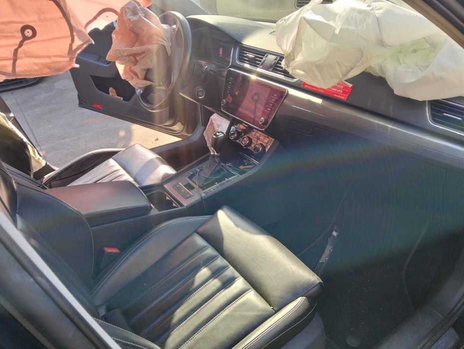 SKODA SUPERB III 2.0 tdi 150cv ano 2020