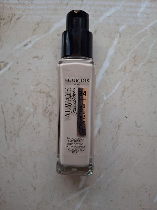 Тональний крем Bourjois