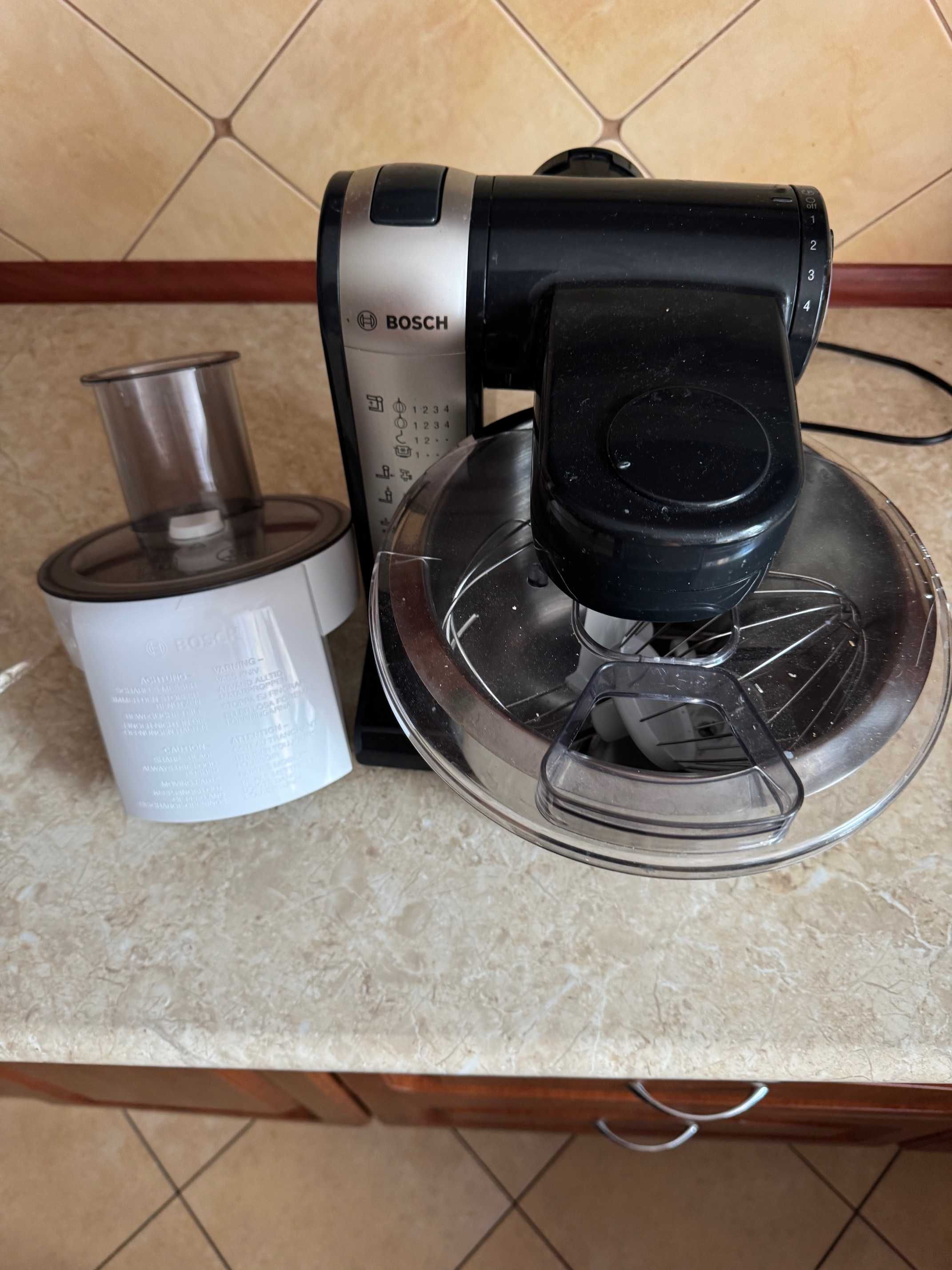 Robot kuchenny Bosch MUM48A1 – stan bardzo dobry