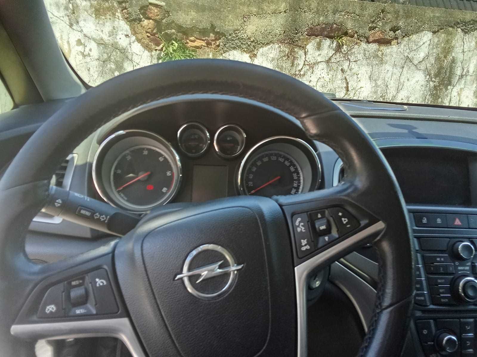 Opel Astra J sport tourer
