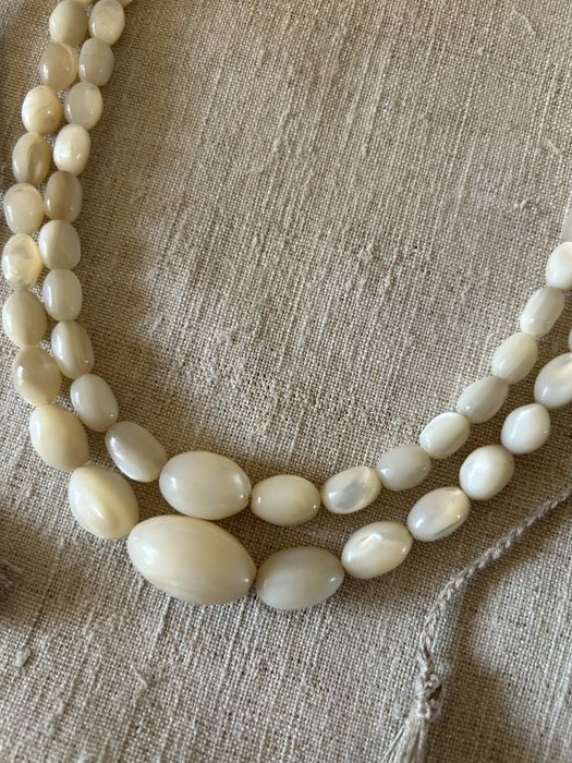Баламути буси, перламутр антикварний намисто