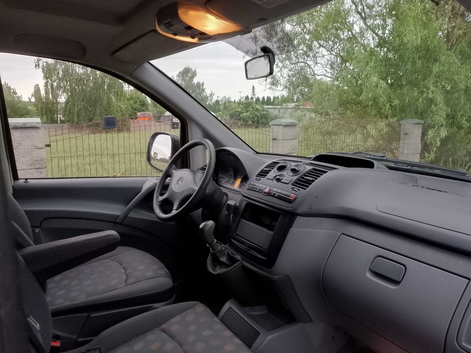 Sanitarny Mercedes Vito Ambulans Karetka PN 1789 Kamper Vat 23%