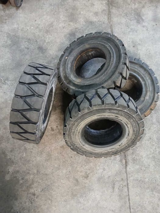 Opony Solideal Magnum, pełne w rozmiarze 650x10 do wózka widłowego