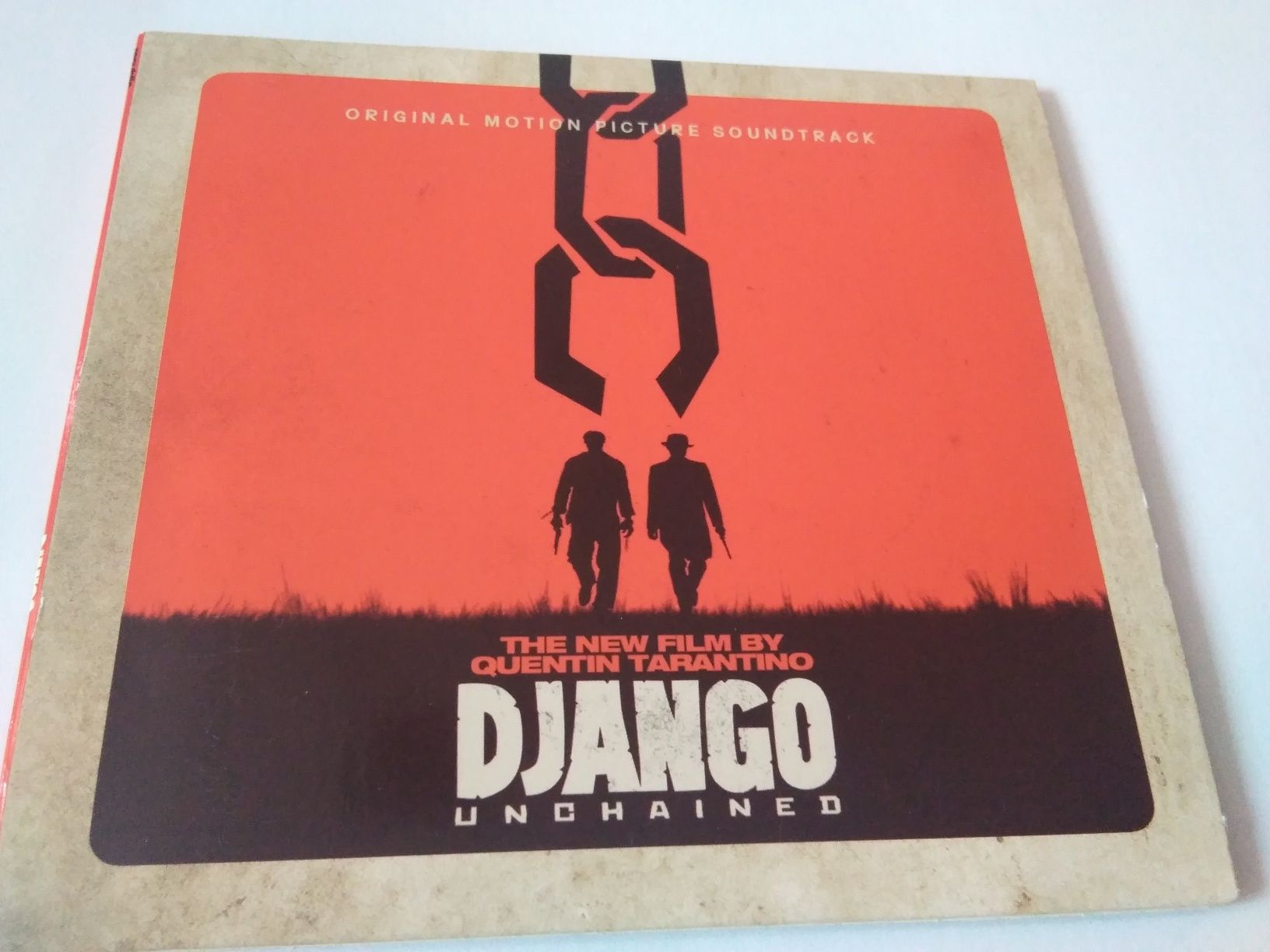 Płyta CD z muzyką filmową Django.