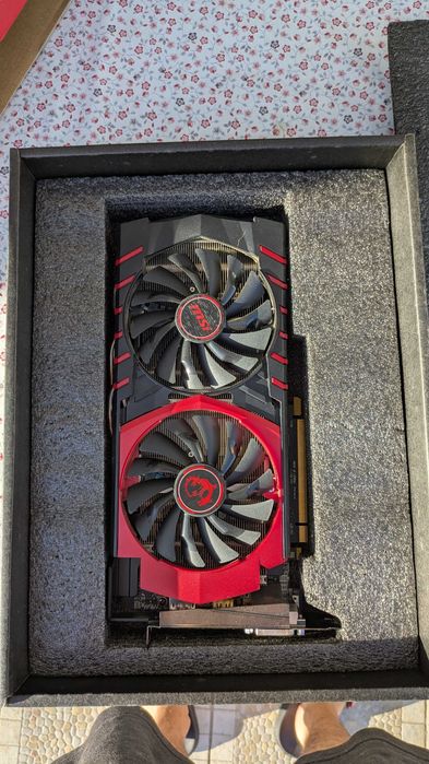 AMD R9 380 2GB MSI