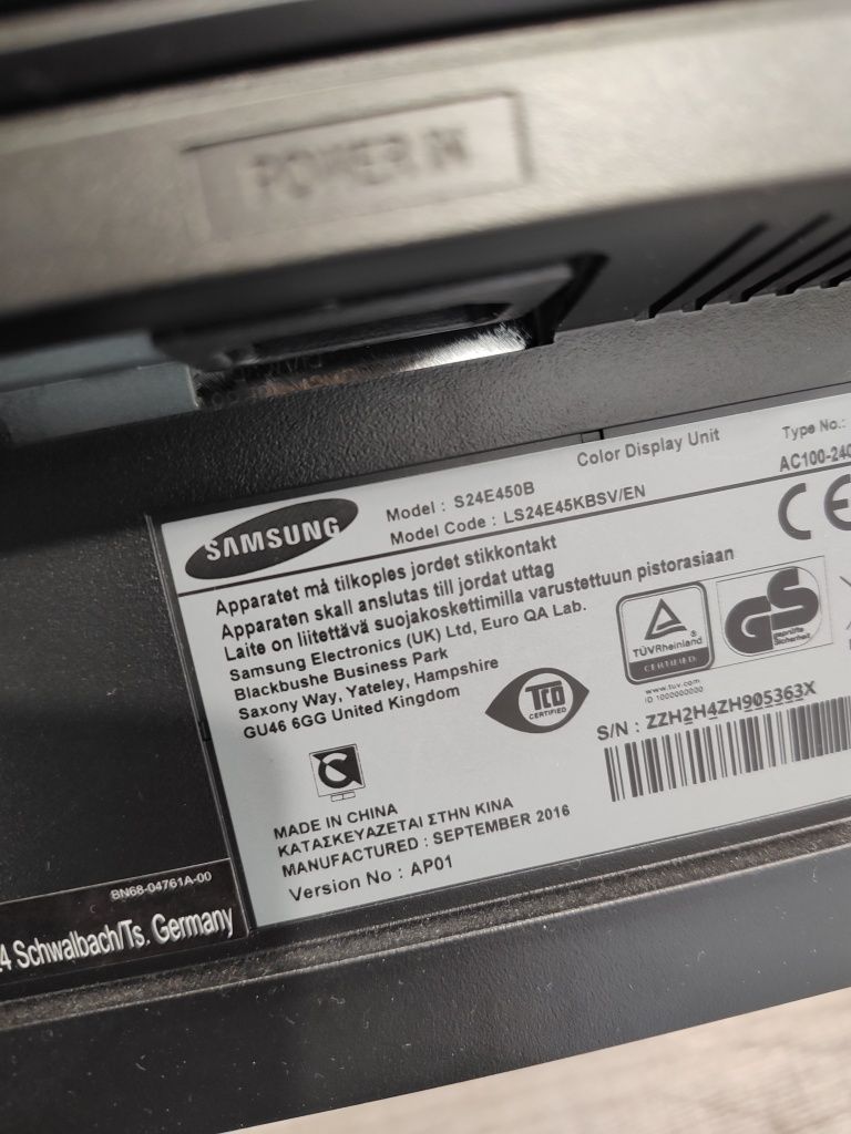 Monitor Samsung 24" S24E450
