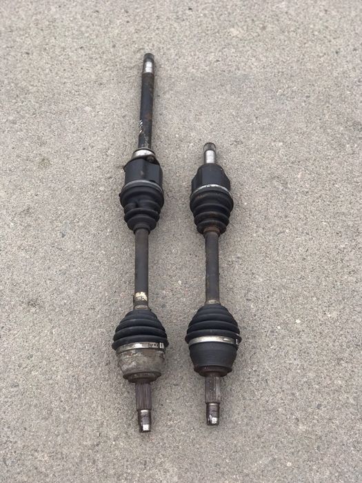 Полуось Фиат Добло Фіат Поворотний Кулак Поворотный Шруз Бензин Дизель