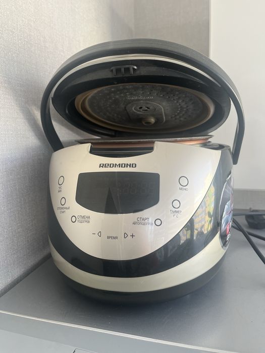 Мультіварка redmont RMC-M150