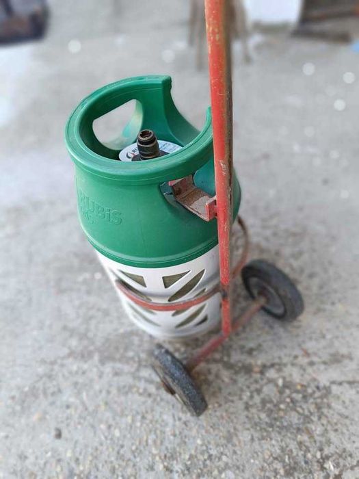 Carrinho em ferro para transporte