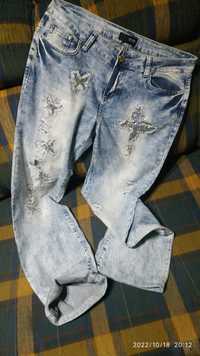 Продам джинсы женские размер 36.