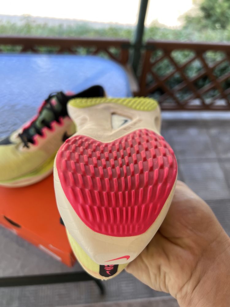 Бігові кросівки Nike Zoom Fly 5
