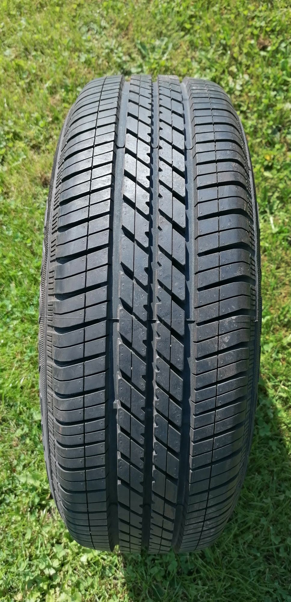 (Nr.34) opona letnia 185/60 R15 GOODYEAR Eagle Touring