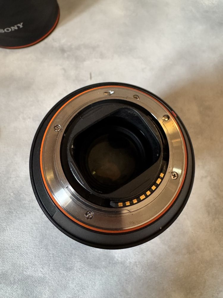Объектив sony 16-35 f2.8 za ssm sal1635z a-mount