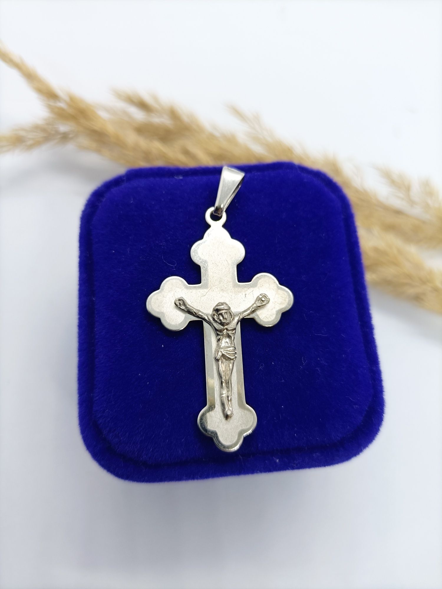 Zawieszka ze srebra, srebro 925, krzyżyk